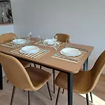 Lejlighed Elegant 1-bedroom In St St Constantine And Helena, Free Parking